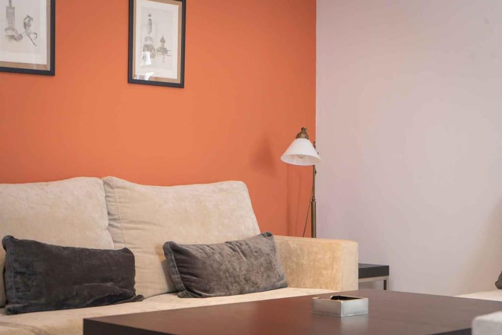 Apartamento Nuevo Junto A La Catedral De Sevilla, Seville